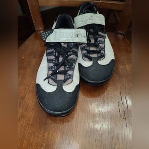 Shimano Biking shoes men's size 9